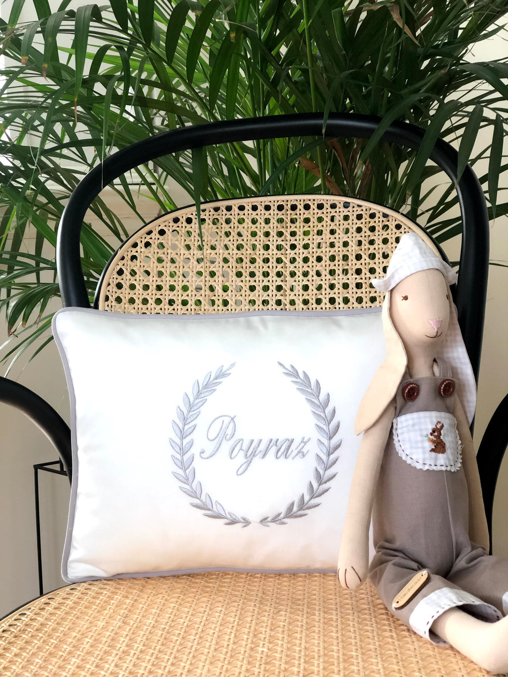 Wreath Pattern Decorative Baby Pillow