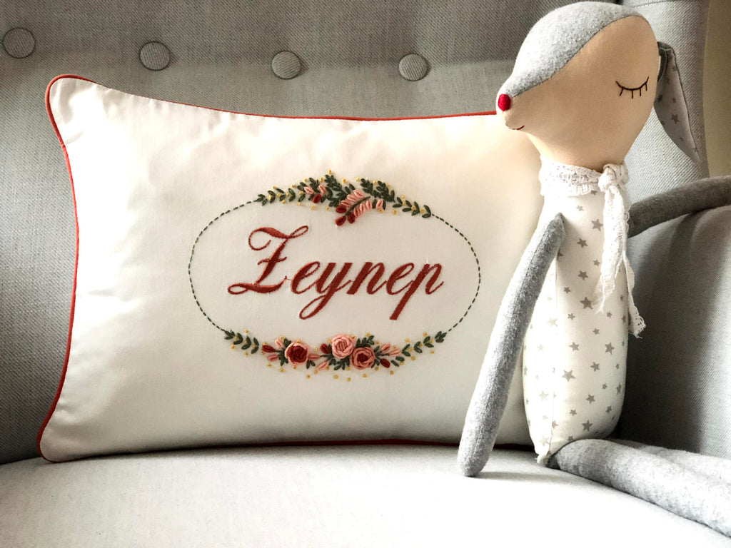 Atlas Model Dekoratif Bebek Yastığı - Kiremit