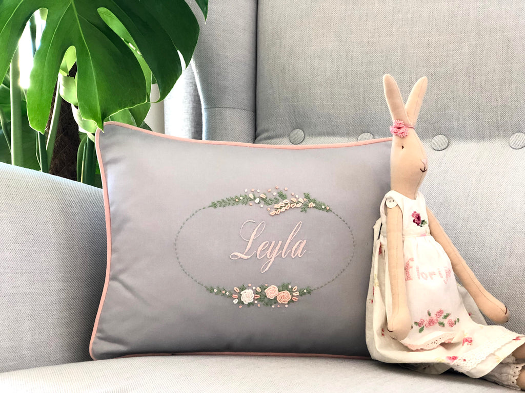 Atlas Model Dekoratif Bebek Yastığı - Somon