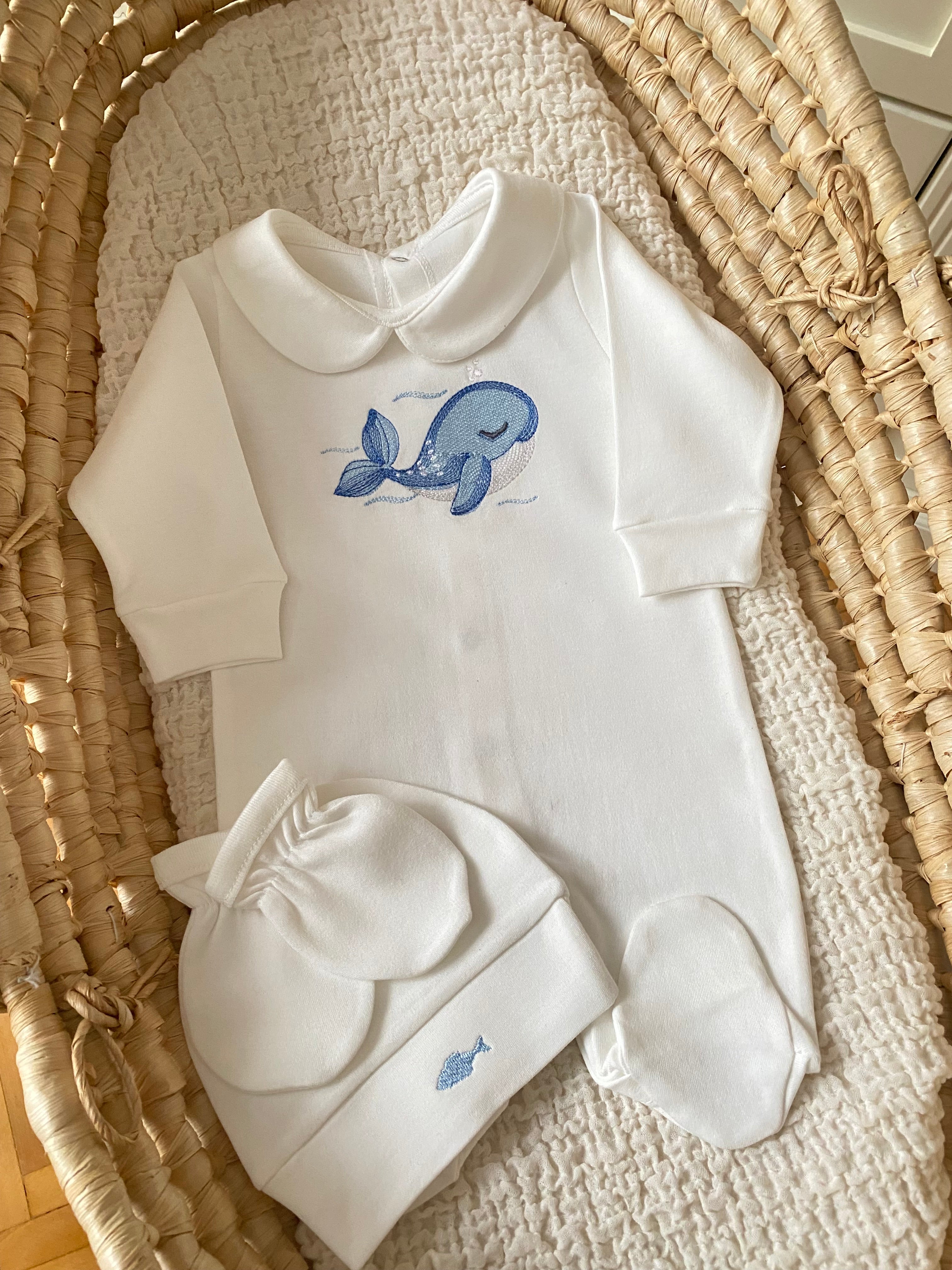 Sevimli Balina Yenidoğan 3 Parça Tulum Seti