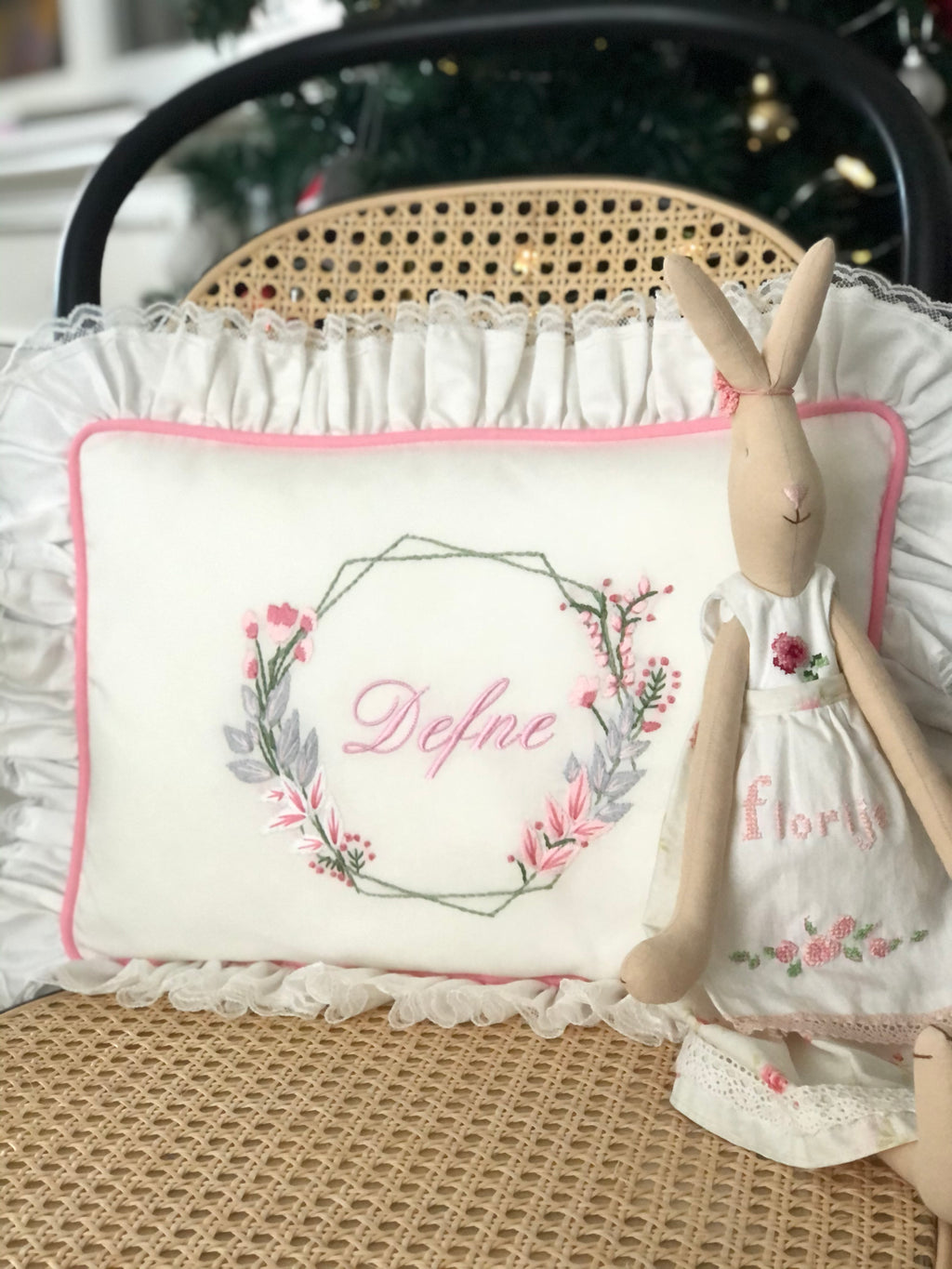 Geometri Model Dekoratif Bebek Yastığı - Pembe