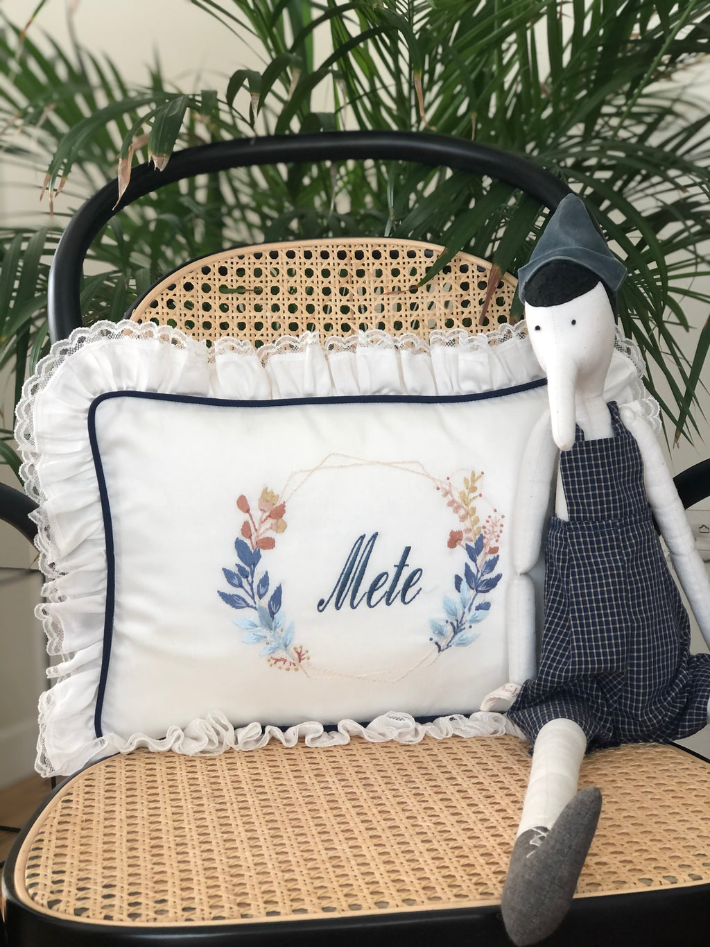 Geometri Model Dekoratif Bebek Yastığı - Lacivert