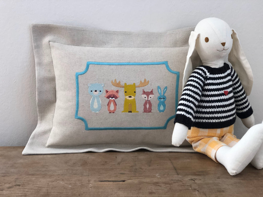 Animal Model Linen Decorative Baby Pillow