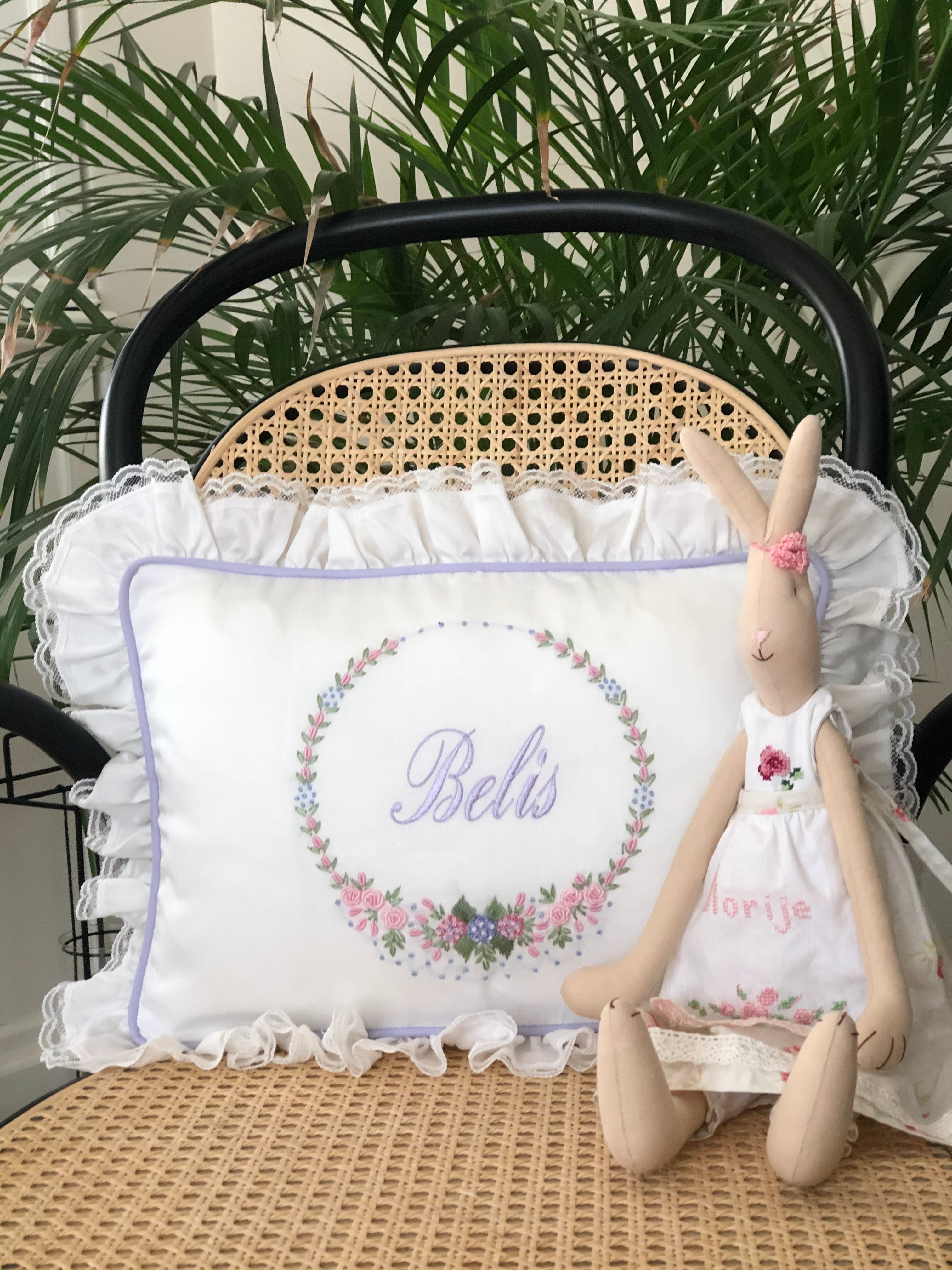 Ortanca Model Dekoratif Bebek Yastığı