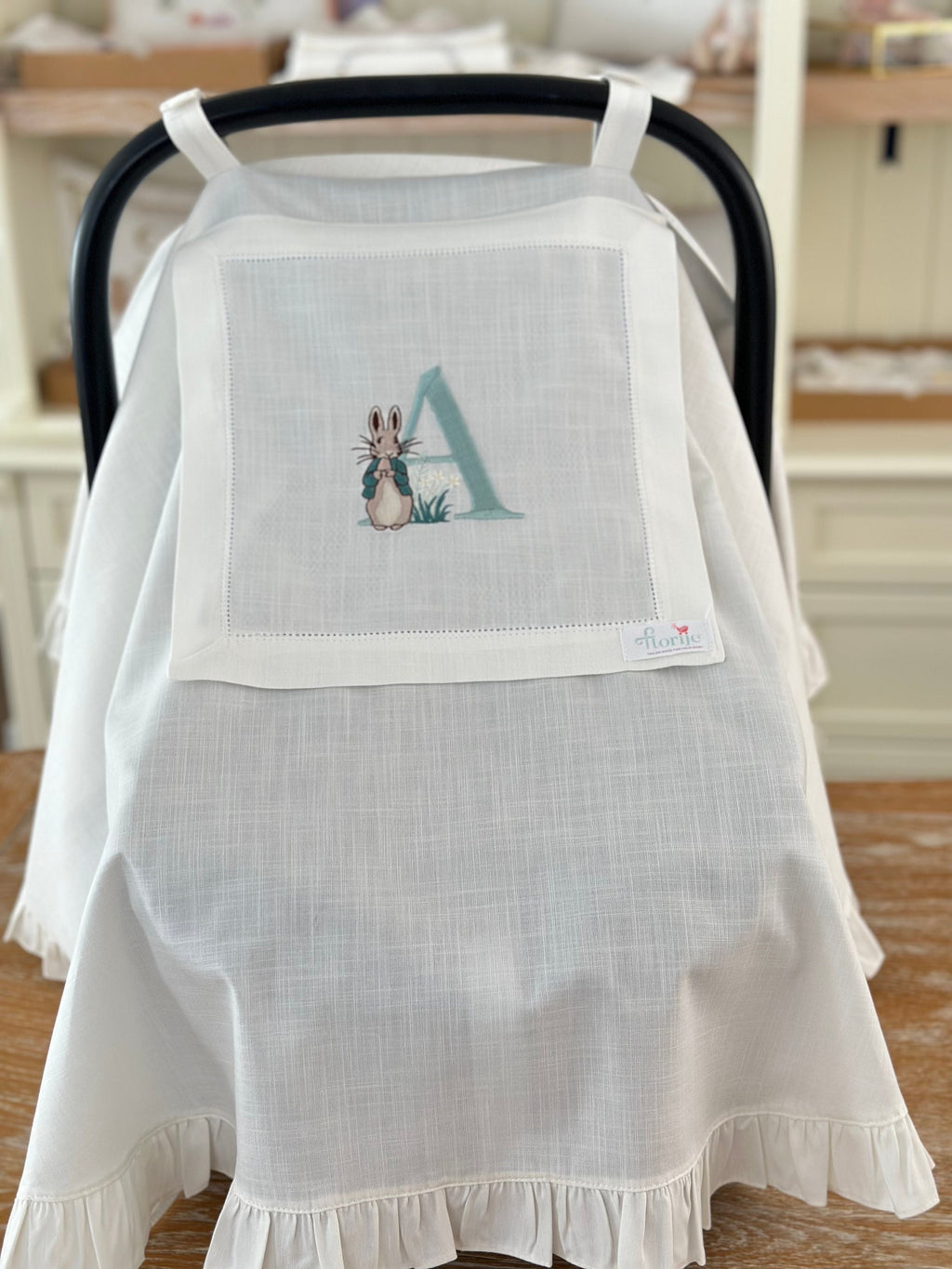 Tavşan Peter Rabbit Harf İşlemeli Keten Puset Örtüsü