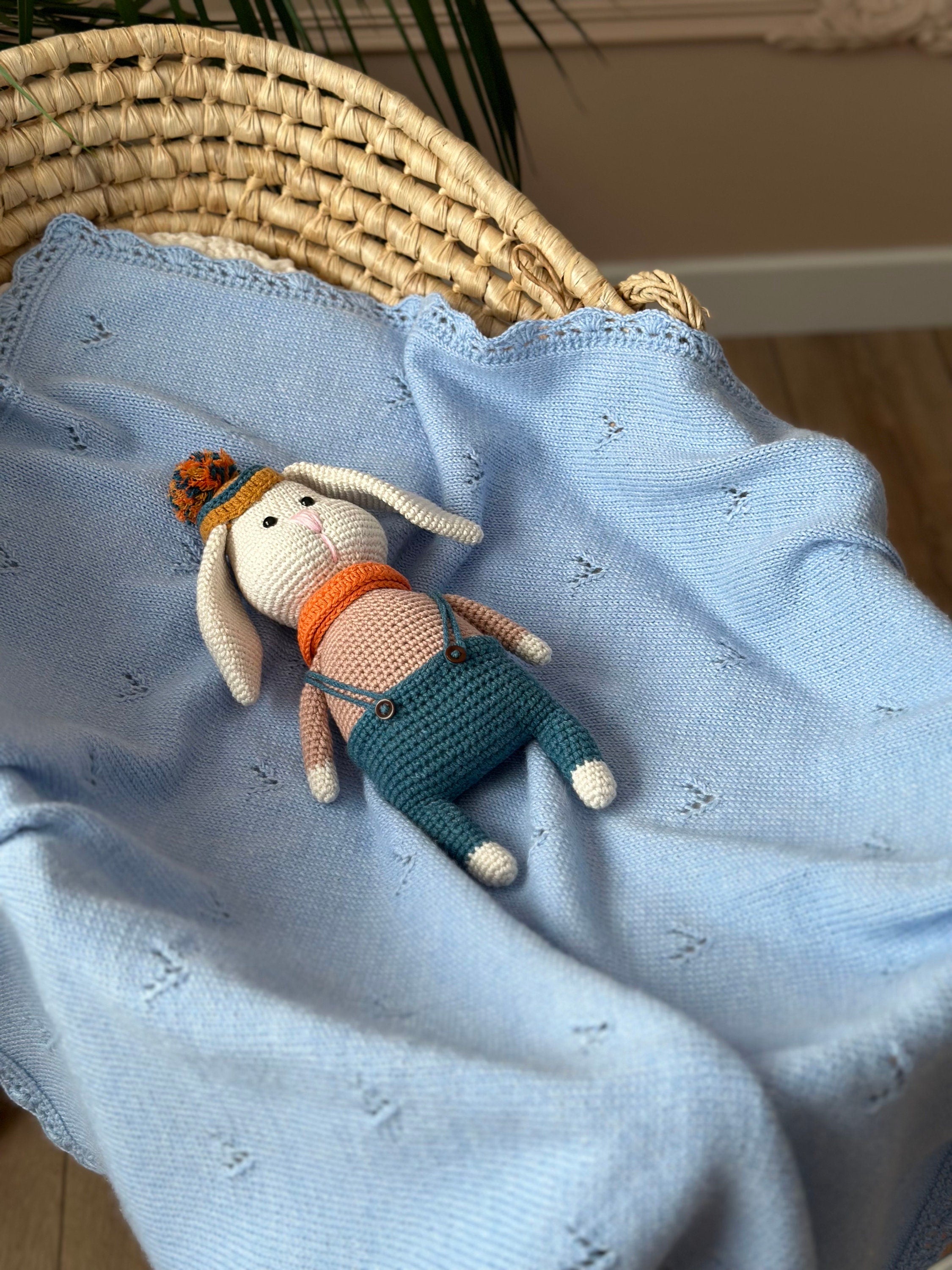 El Örgüsü Mavi Bebek Battaniyesi