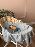 El Örgüsü Gri Bebek Battaniyesi