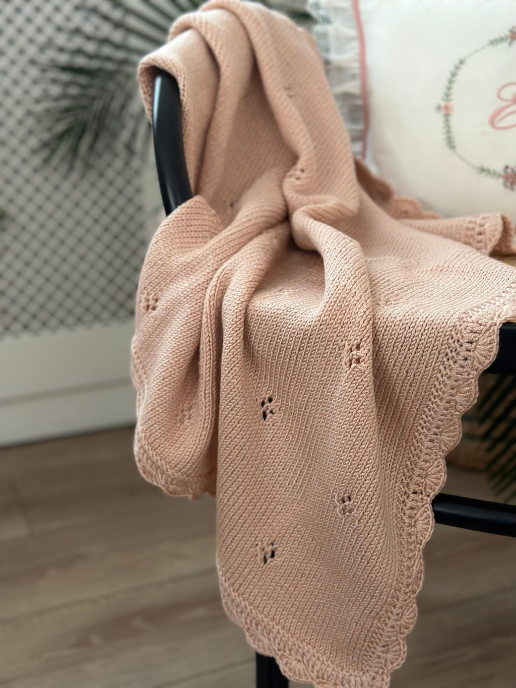 El Örgüsü Gül Kurusu Bebek Battaniyesi