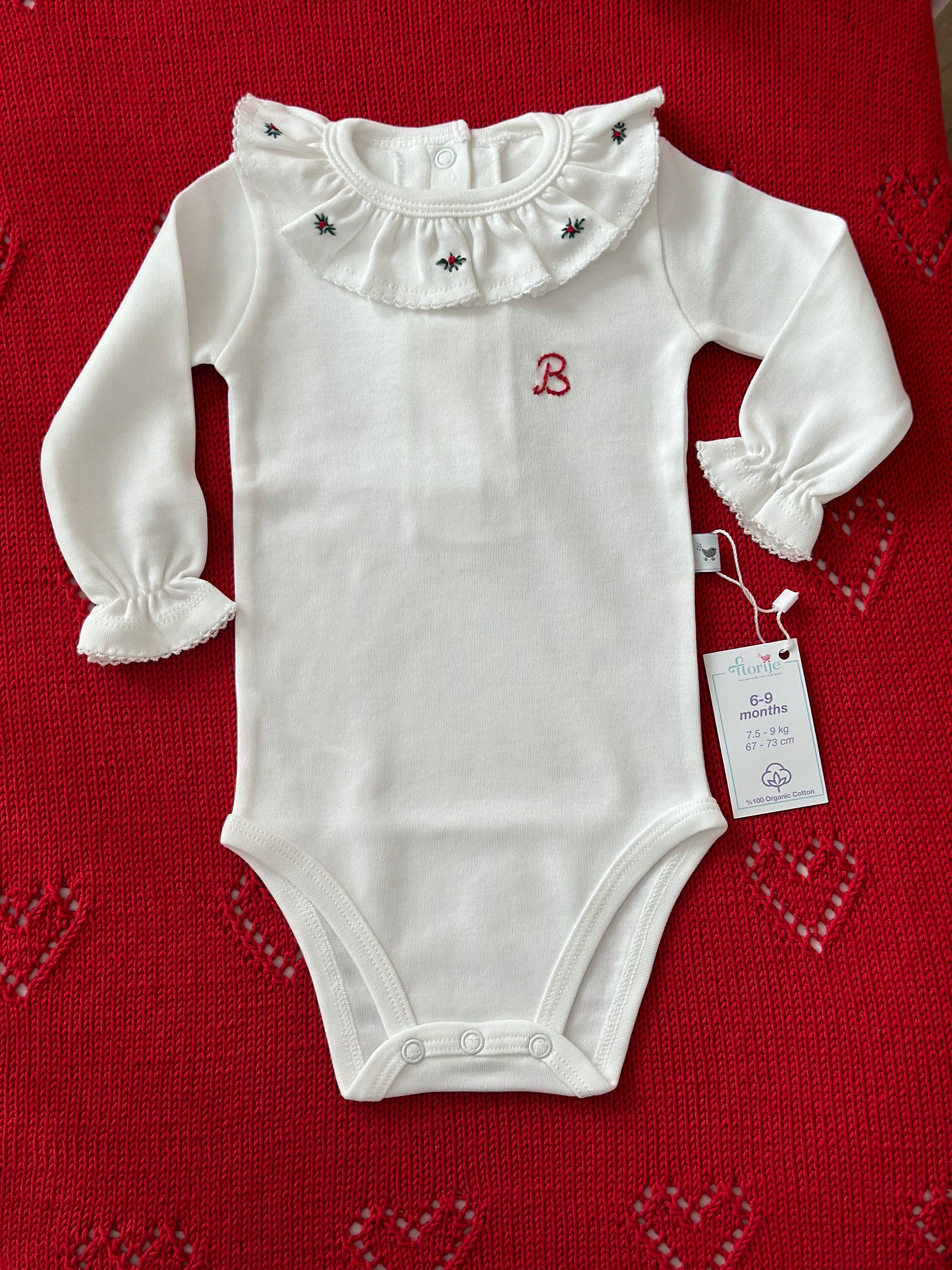 El Örgüsü Kırmızı Bebek Battaniyesi