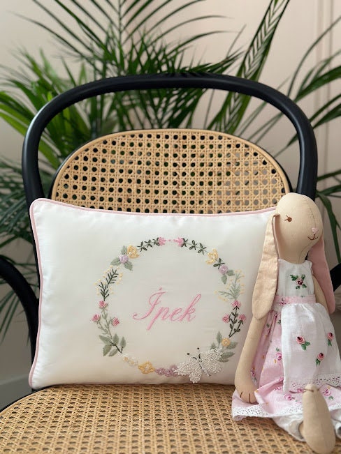 Kelebek Rüyası Dekoratif Bebek Yastığı - Sarı&Pembe