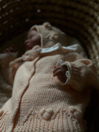 Vintage Flower El Örgüsü Bebek Hırka Şapka Seti