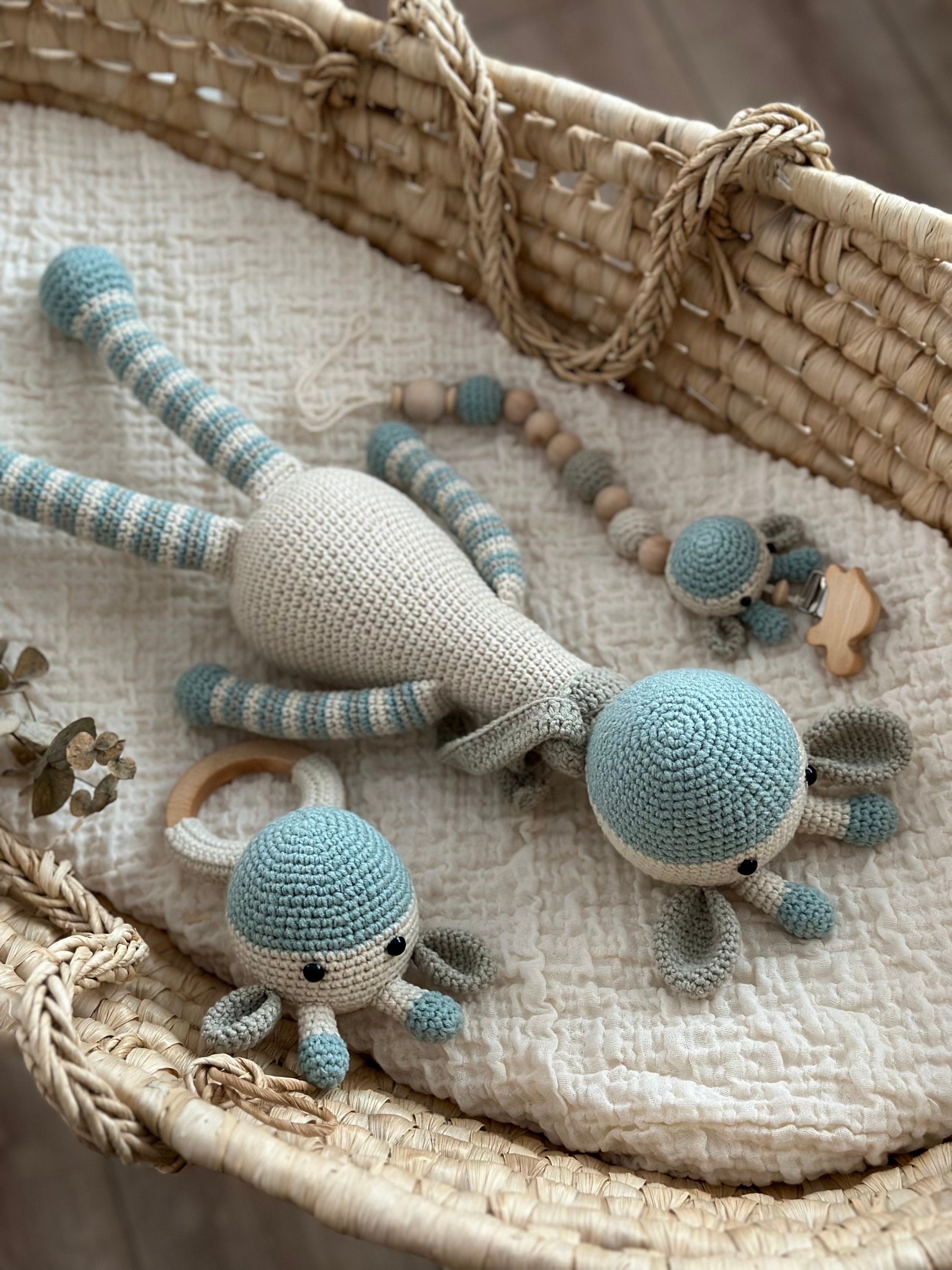 Amigurumi Zürafa Model Bebek Seti – 3 Parça Mint&Bej