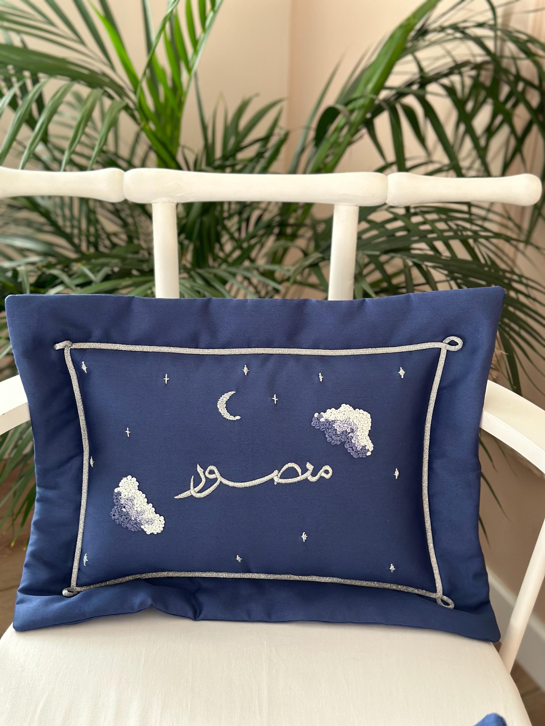 Twinkle Lacivert Dekoratif Bebek Yastığı – Pamuk Saten