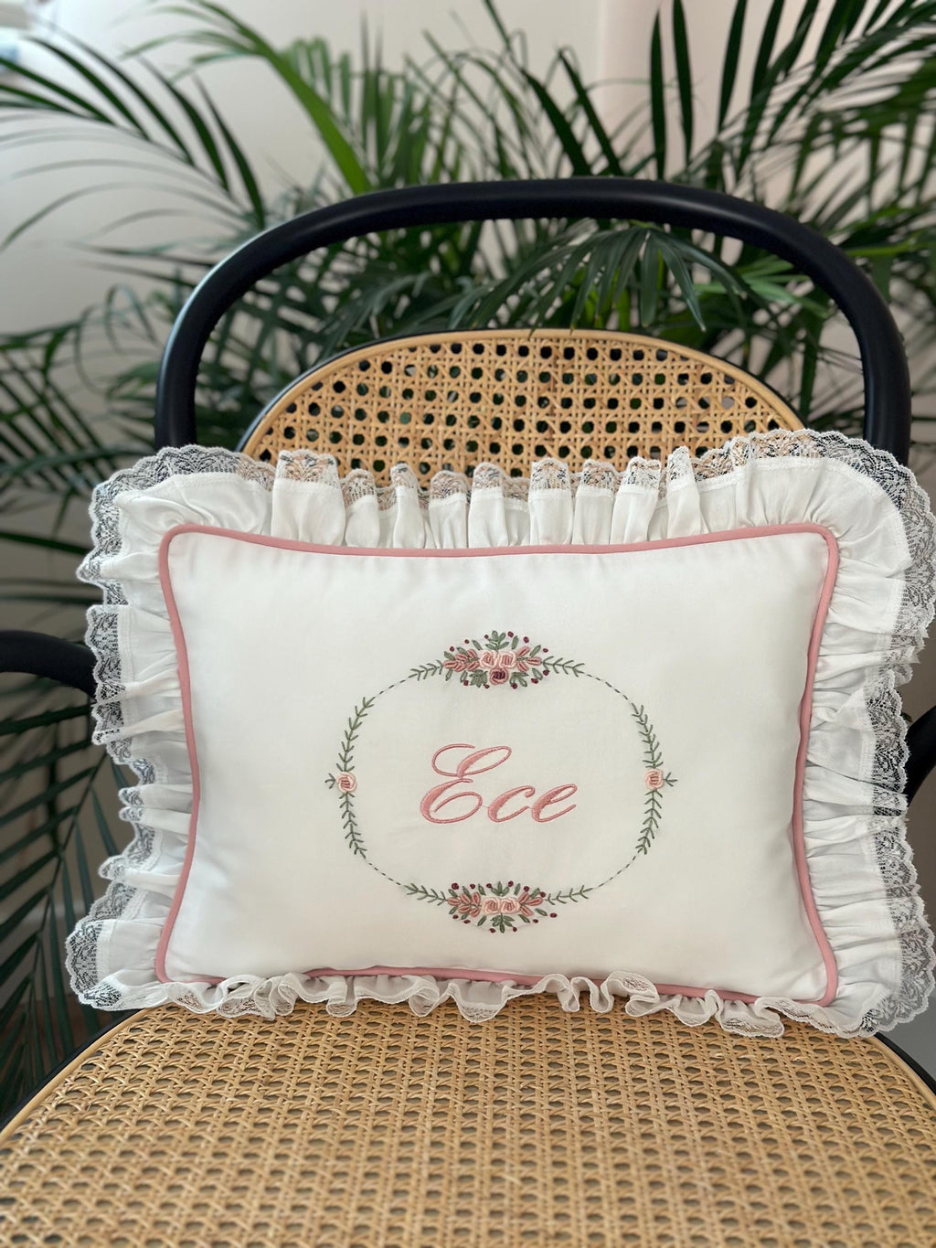 Dusty Rose Dekoratif Bebek Yastığı Oval Model - Gül Kurusu